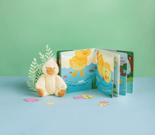 Load image into Gallery viewer, Mabel the Duck with Book
