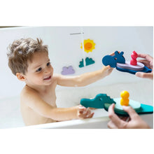 Load image into Gallery viewer, Bath Time Puzzle Friends- Into The Jungle