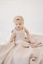 Load image into Gallery viewer, Coco Blanket - Pink