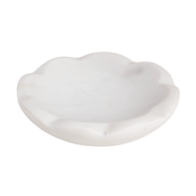 Load image into Gallery viewer, Marble Scalloped Dishes
