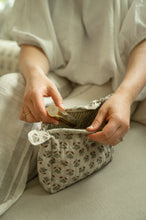 Load image into Gallery viewer, Kalyani Block Print Pouch