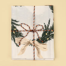 Load image into Gallery viewer, Wreath Flour Sack Tea Towel