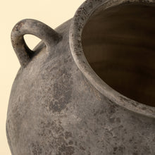 Load image into Gallery viewer, Artifact Vase