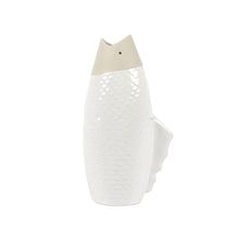 Load image into Gallery viewer, Fish Figure Vase