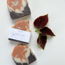 Load image into Gallery viewer, Leaves Soak Soap Bar