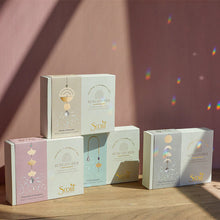 Load image into Gallery viewer, Bird/Sunstone Suncatcher