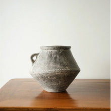 Load image into Gallery viewer, Dusk Slant Vase