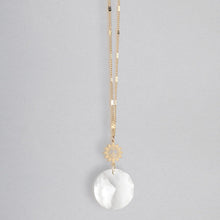 Load image into Gallery viewer, Peace Flower