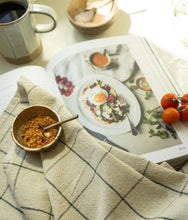 Load image into Gallery viewer, Soleia Cast Iron Bowl