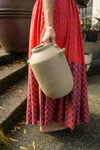 Load image into Gallery viewer, Sandstorm Amphora Vase