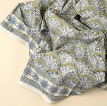 Load image into Gallery viewer, Sakura Block Print Tablecloth, Green
