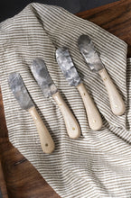 Load image into Gallery viewer, Hand Forged Spreaders, Set 4