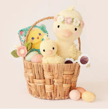 Load image into Gallery viewer, Cuddle + Kind Flora the Duckling (Mauve), Regular 20"