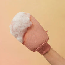 Load image into Gallery viewer, Voesh Shower & Empower Complete Body Care Set