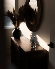 Load image into Gallery viewer, Everlasting Candle Co Neva Storm Vase
