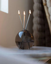 Load image into Gallery viewer, Everlasting Candle Co Neva Storm Vase