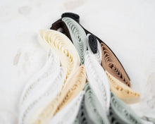 Load image into Gallery viewer, Howling Wolf Quilling Card