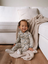 Load image into Gallery viewer, Huddle & Chill - Grey - Organic Cotton Sleeper