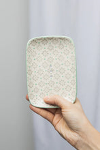 Load image into Gallery viewer, Mint Daisies Soap Dish