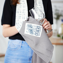 Load image into Gallery viewer, Cooks Well Kitchen Boa