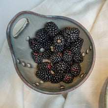 Load image into Gallery viewer, Coldan Ceramic Colander