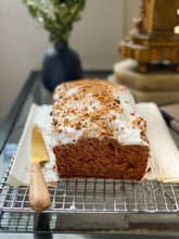Load image into Gallery viewer, Maison Zoe Ford Carroty Cake Mix