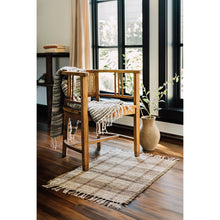 Load image into Gallery viewer, Sahara Seagrass Rug, 2 x 3 Ft
