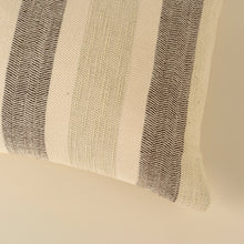 Load image into Gallery viewer, Hattie Handloom Pillow
