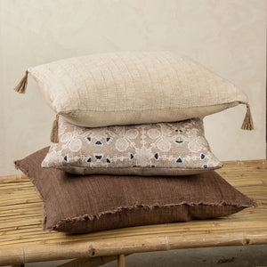 Lina Linen Cushion, Mocha