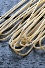 Load image into Gallery viewer, Favuzzi Spaghetti Pasta
