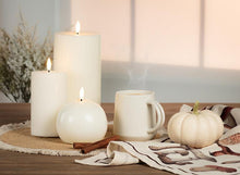 Load image into Gallery viewer, LED Ball Candle
