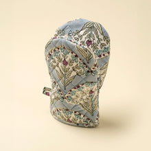 Load image into Gallery viewer, Sakura Block Print Oven Mitt, Blue
