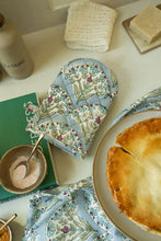 Load image into Gallery viewer, Sakura Block Print Oven Mitt, Blue
