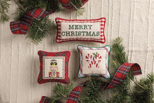 Load image into Gallery viewer, Needlepoint Holiday Cushion
