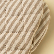 Load image into Gallery viewer, Hampton Striped Oven Mitt
