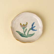 Load image into Gallery viewer, Painted Petals Plate, Iris
