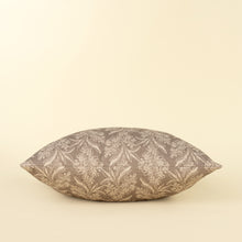 Load image into Gallery viewer, Clover Cushion, 20x20"
