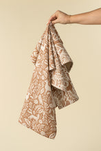 Load image into Gallery viewer, Wildwood Tea Towels, Tawny, Set 2
