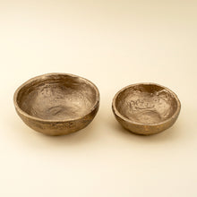 Load image into Gallery viewer, Soleia Cast Iron Bowl
