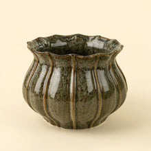 Load image into Gallery viewer, Florentine Vase
