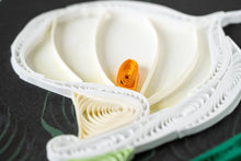 Load image into Gallery viewer, Calla Lilly Quilling Card
