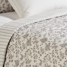 Load image into Gallery viewer, Campagne Brown Floral Quilt

