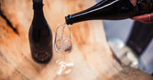 Load image into Gallery viewer, Feel Free - Alcohol Free Sparkling

