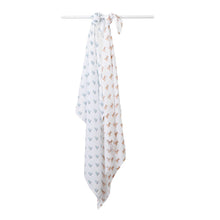 Load image into Gallery viewer, Vintage Bears &amp; Sailboats - Cotton Swaddle 2 Pack
