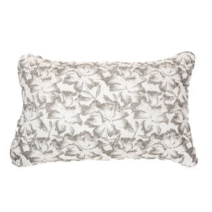 Maison Quilt with Shams