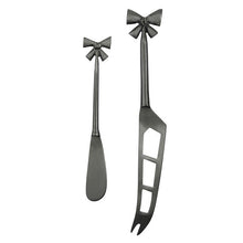Load image into Gallery viewer, Gun Metal Bow Charcuterie Essentials Cheese Knives - Set of 2
