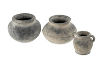 Load image into Gallery viewer, Nara Terracotta Vase
