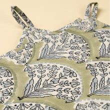 Load image into Gallery viewer, Sakura Block Print Tea Towel, Green
