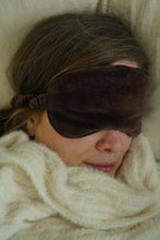Load image into Gallery viewer, Velvet Eye Mask, Sangaria

