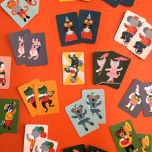 Load image into Gallery viewer, Silly Monkey Card Game
